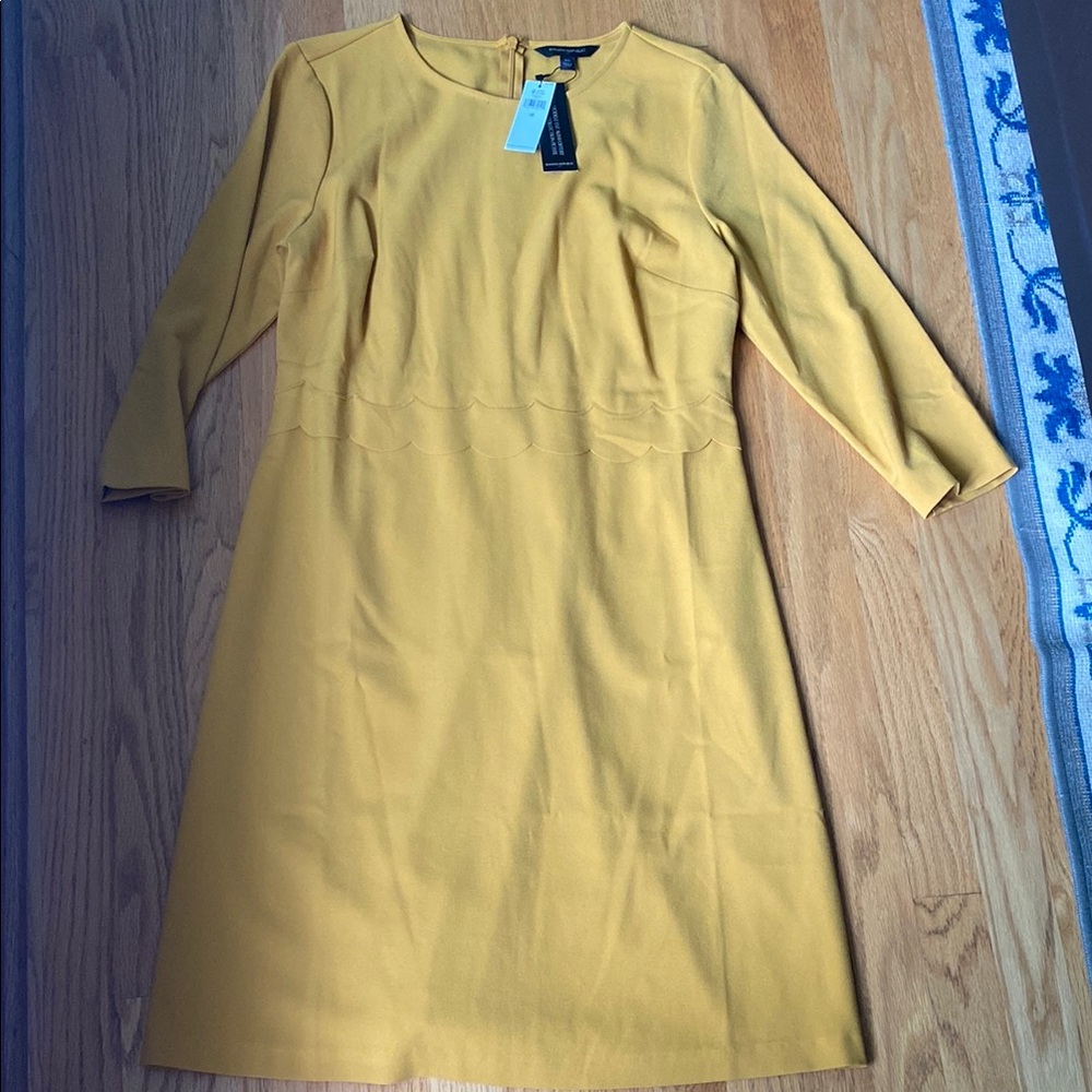 Banana Republic Yellow Sheath Dress Crew Neck 3/4 Sleeve